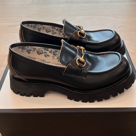 Gucci Men’s Loafers - Picture 4 of 10